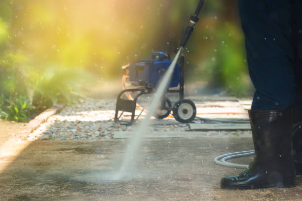 Best Pool Deck Cleaning  in Elmwood Place, OH